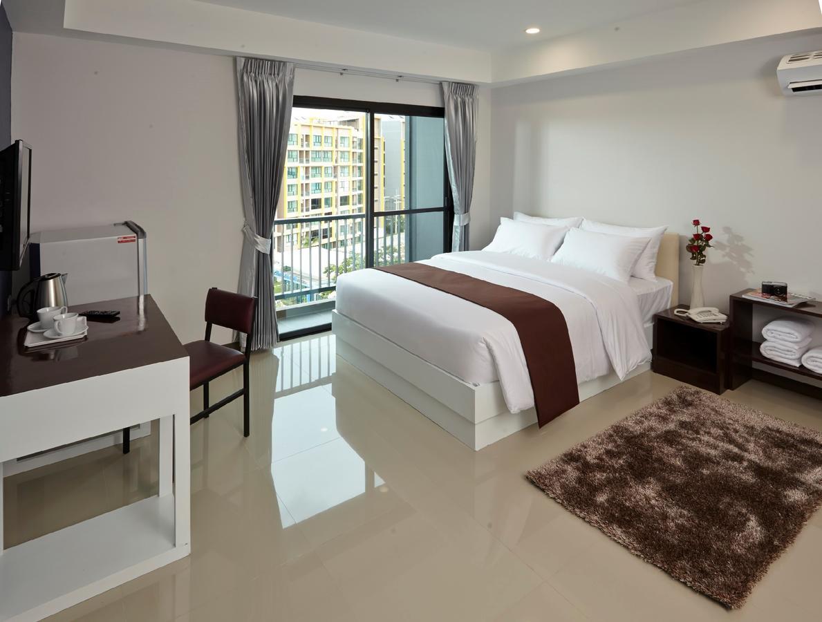 Casa Residence Hotel Банкок Екстериор снимка